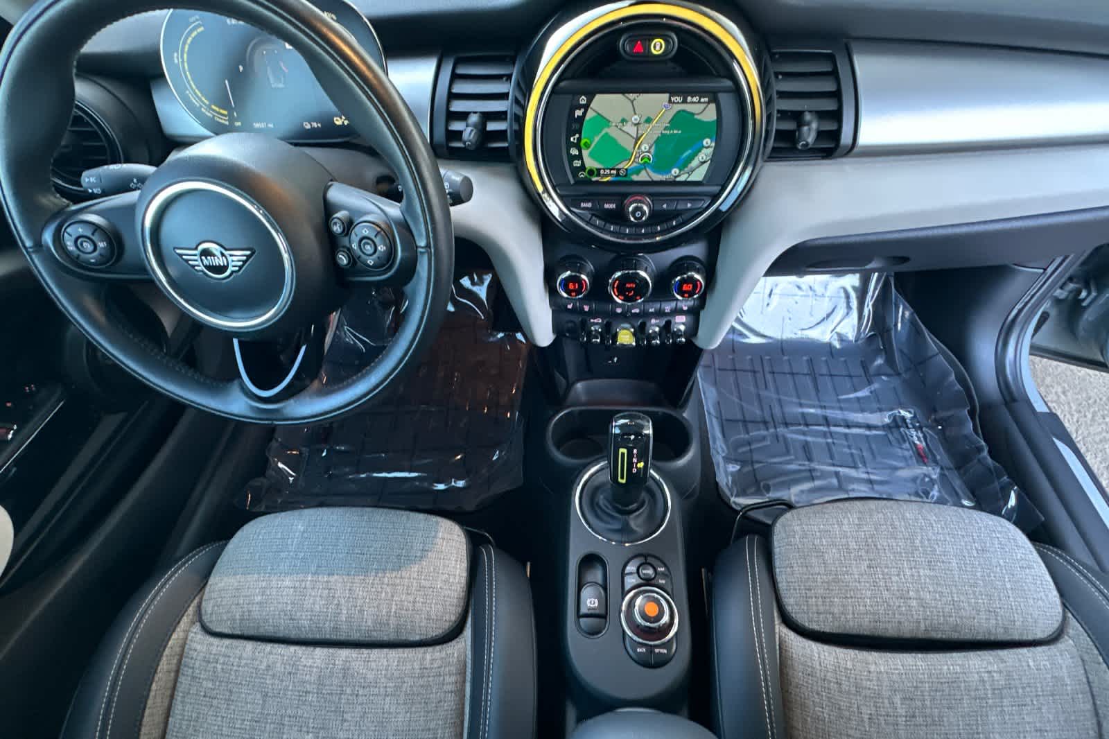 Thumbnail: 2021 MINI Cooper Hardtop - 3