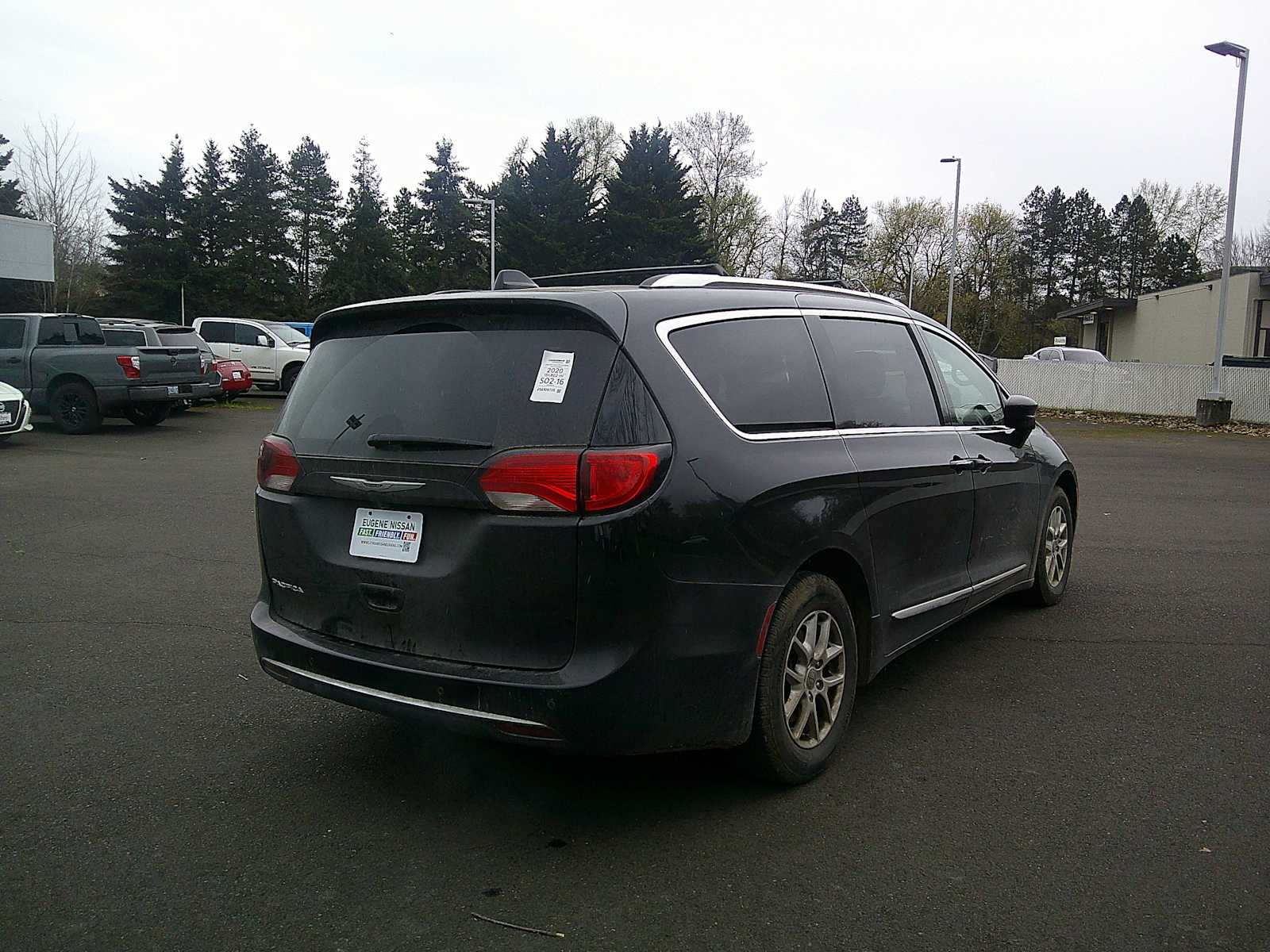 Thumbnail: 2020 Chrysler Pacifica - 5