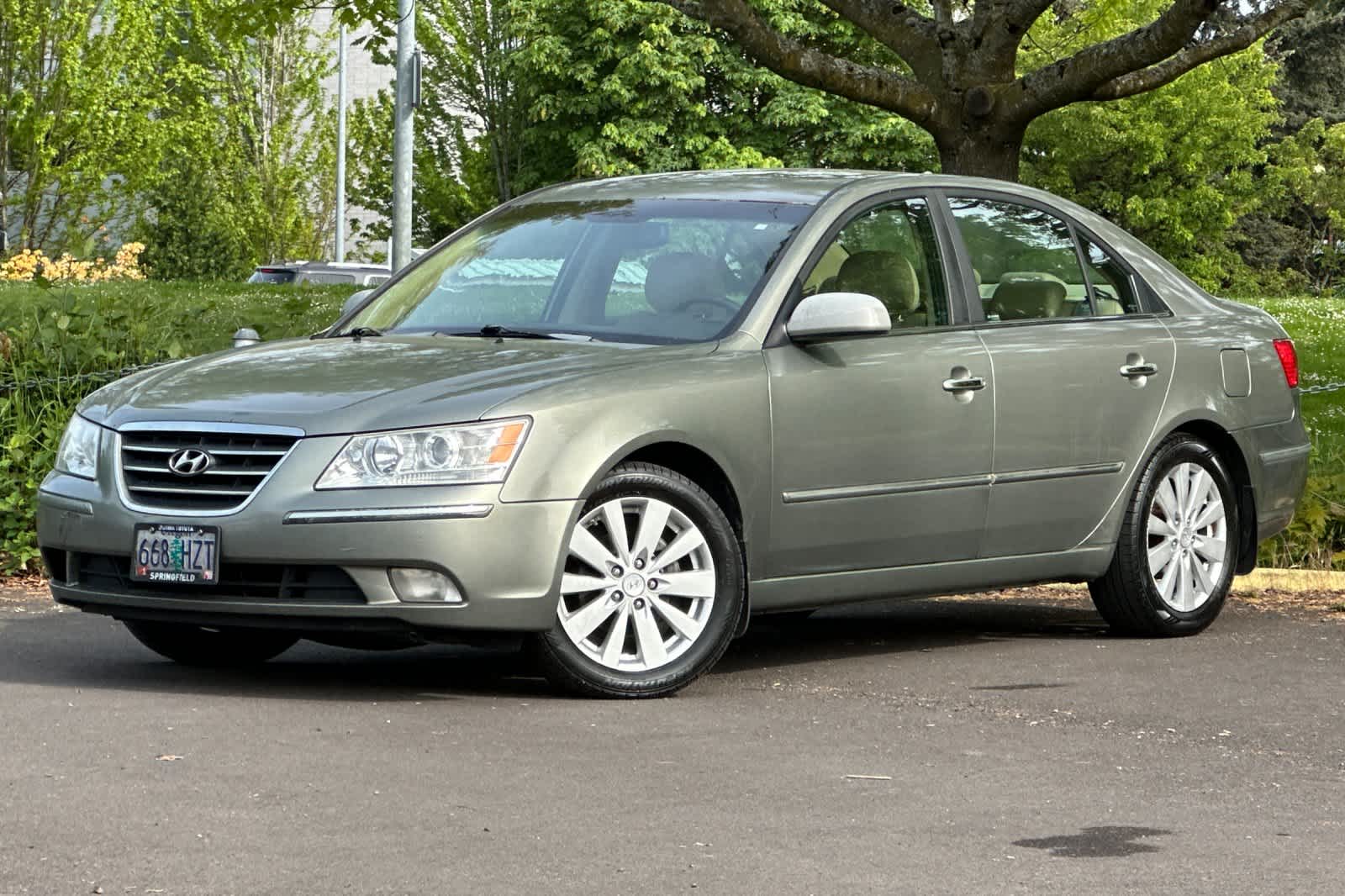2009 Hyundai Sonata  -
                  Eugene, OR