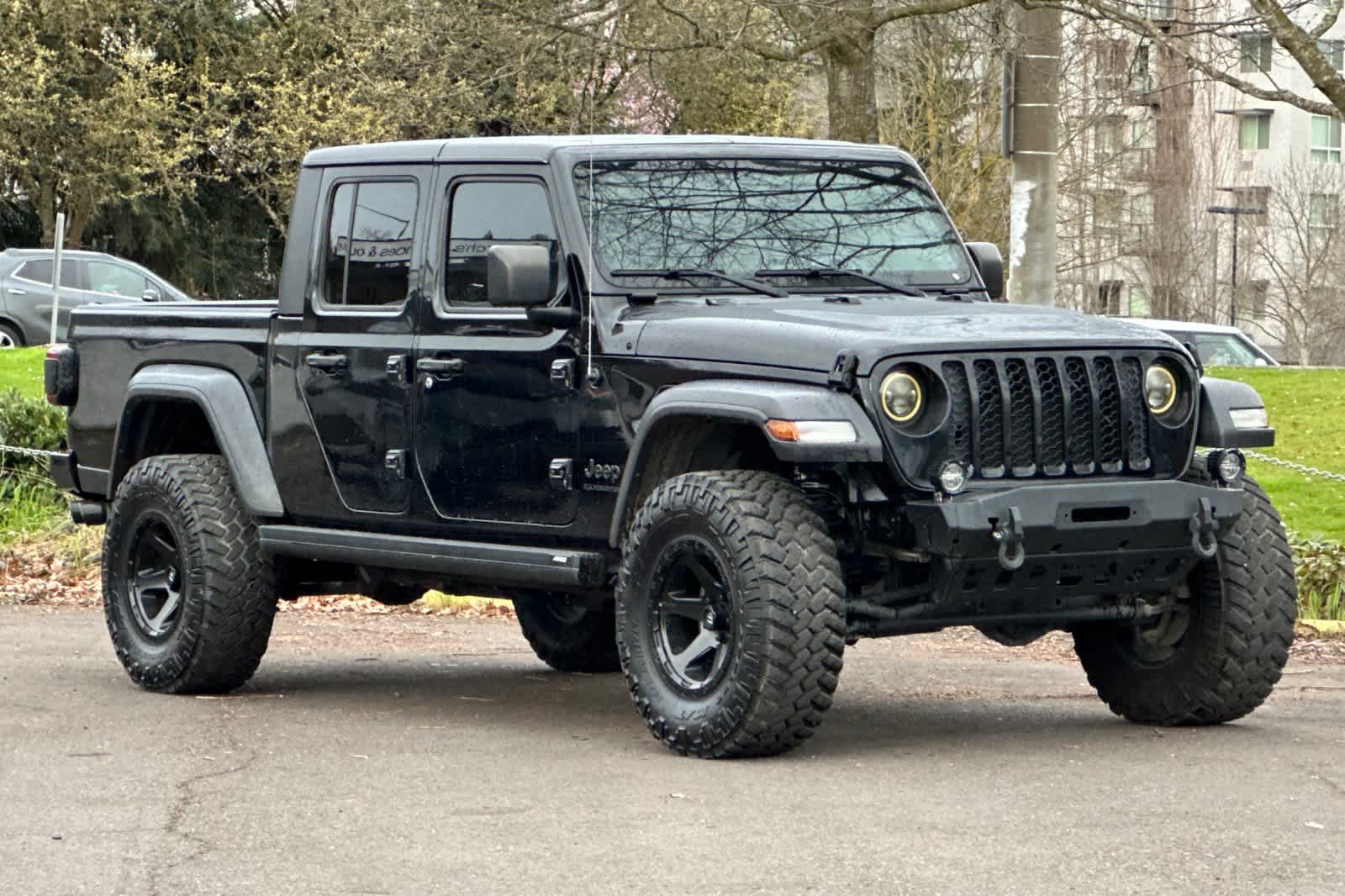 Thumbnail: 2020 Jeep Gladiator - 9
