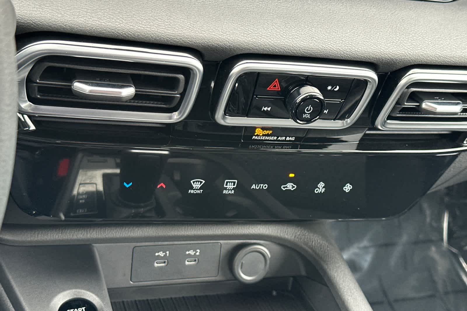 2026 Nissan Sentra SV - Photo 19