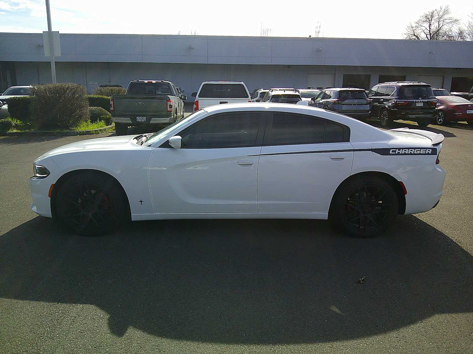 Thumbnail: 2016 Dodge Charger - 2