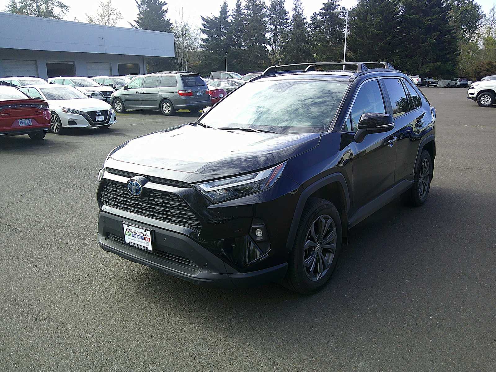 Thumbnail: 2022 Toyota RAV4 - 1