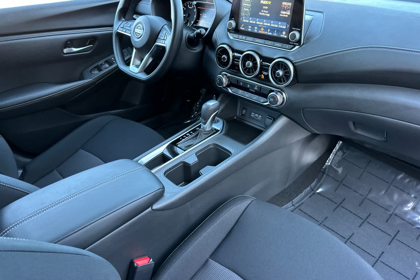 Thumbnail: 2025 Nissan Sentra - 15