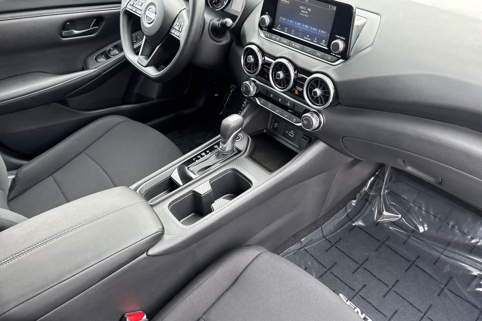 Thumbnail: 2025 Nissan Sentra - 15