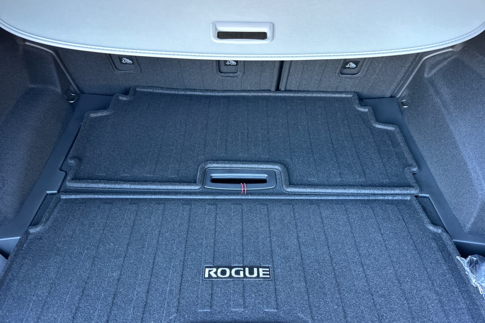 Thumbnail: 2026 Nissan Rogue - 15