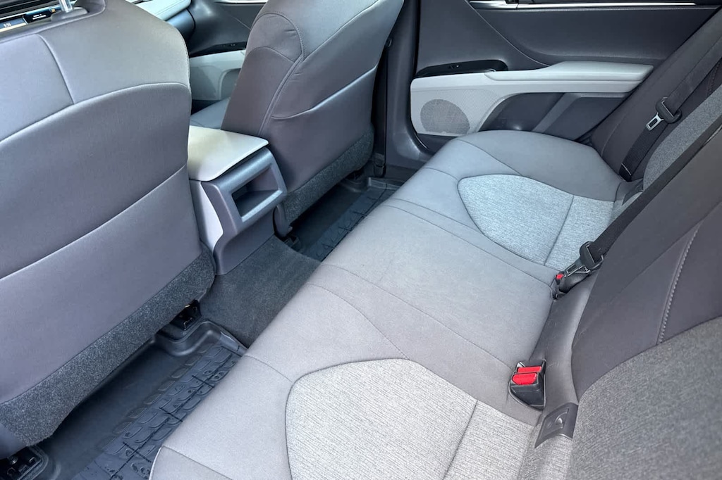 Used 2018 Toyota Camry LE Sedan