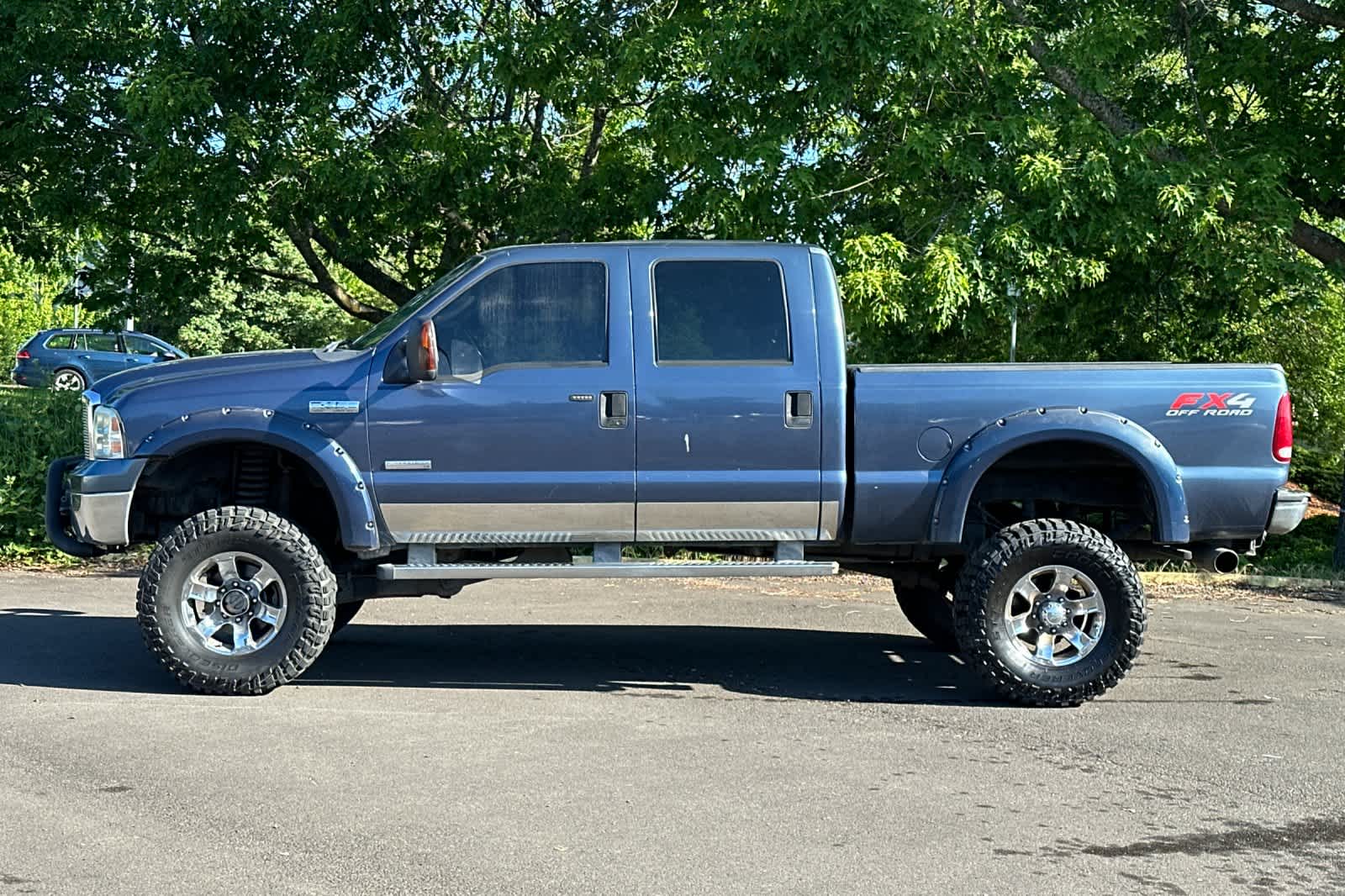 Thumbnail: 2006 Ford F-350 - 5