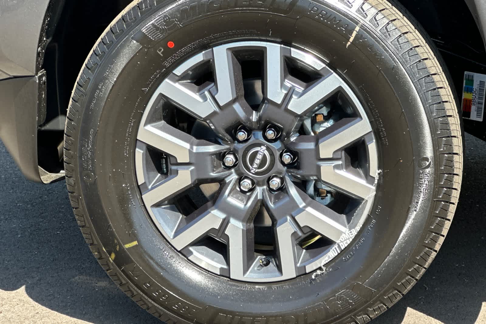 Thumbnail: 2025 Nissan Frontier - 24