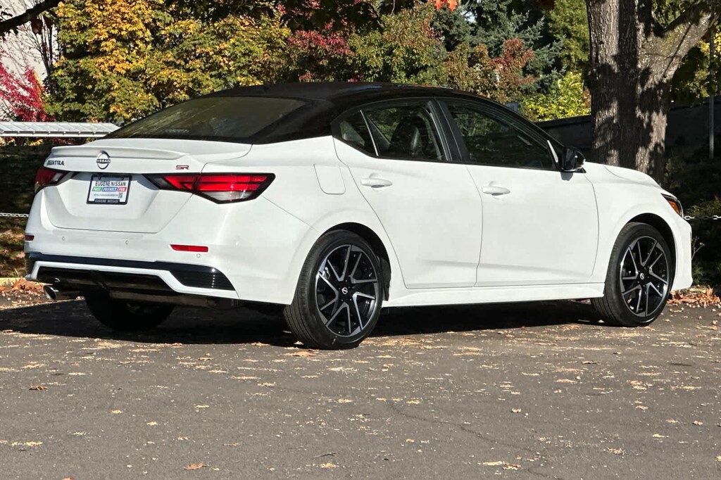 New 2025 Nissan Sentra SR Sedan