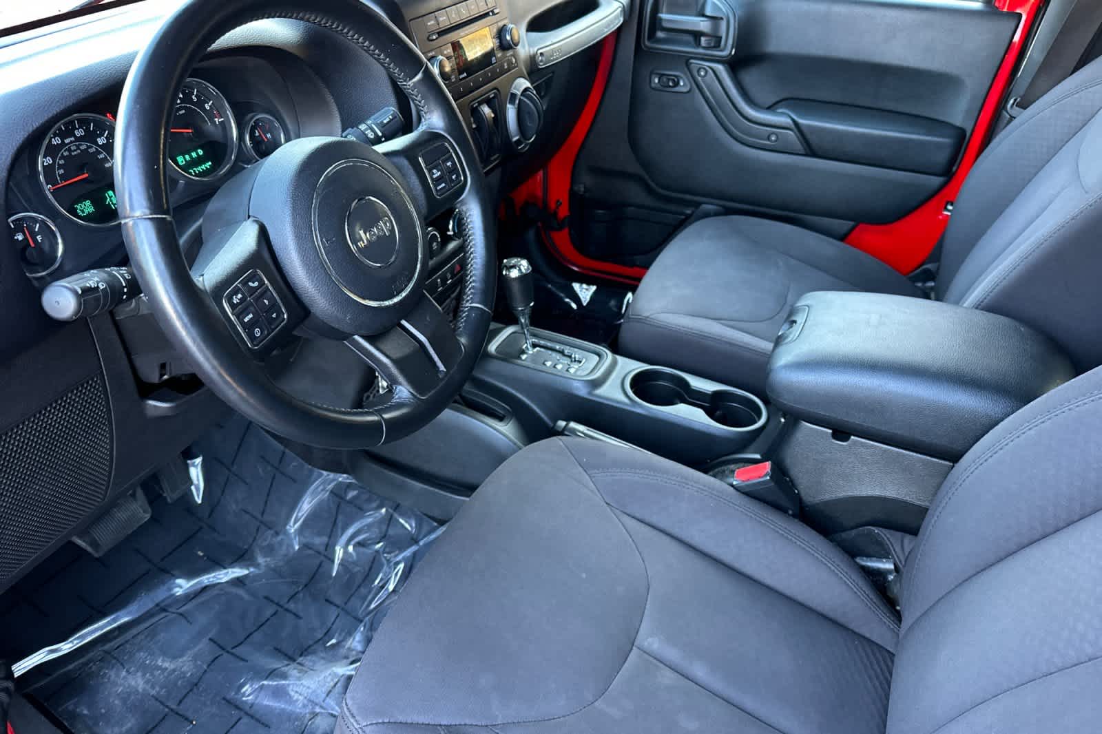 Thumbnail: 2017 Jeep Wrangler - 11