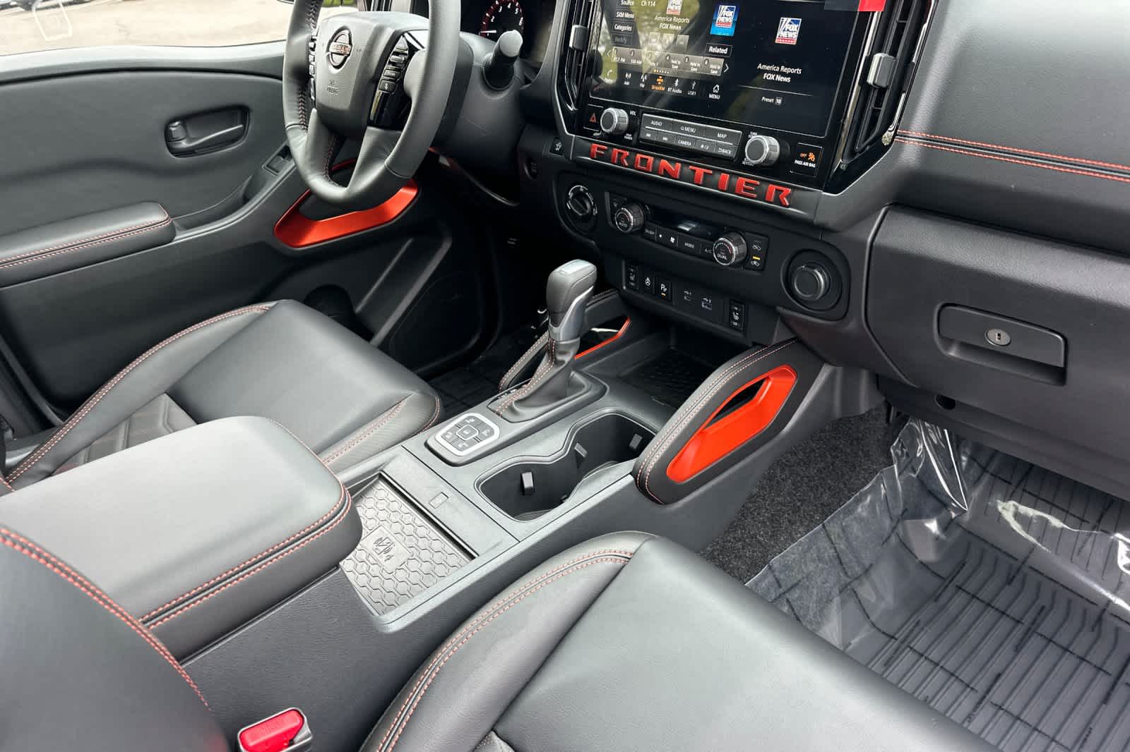 Thumbnail: 2026 Nissan Frontier - 15