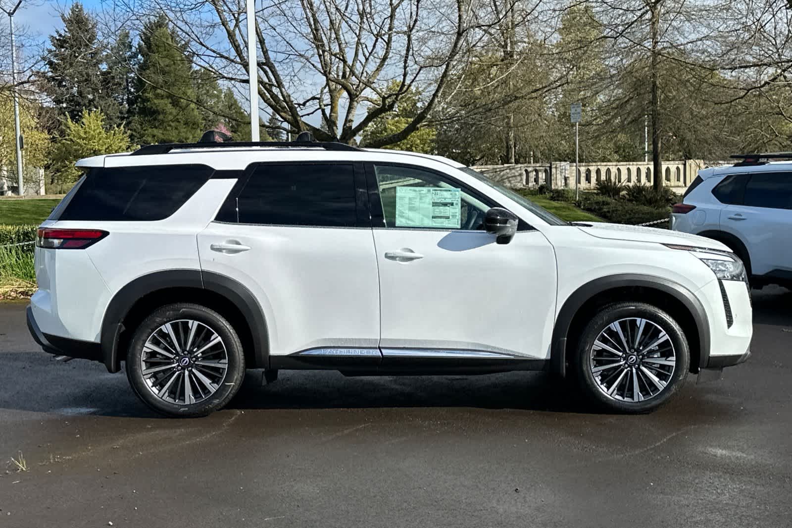 Thumbnail: 2026 Nissan Pathfinder - 8