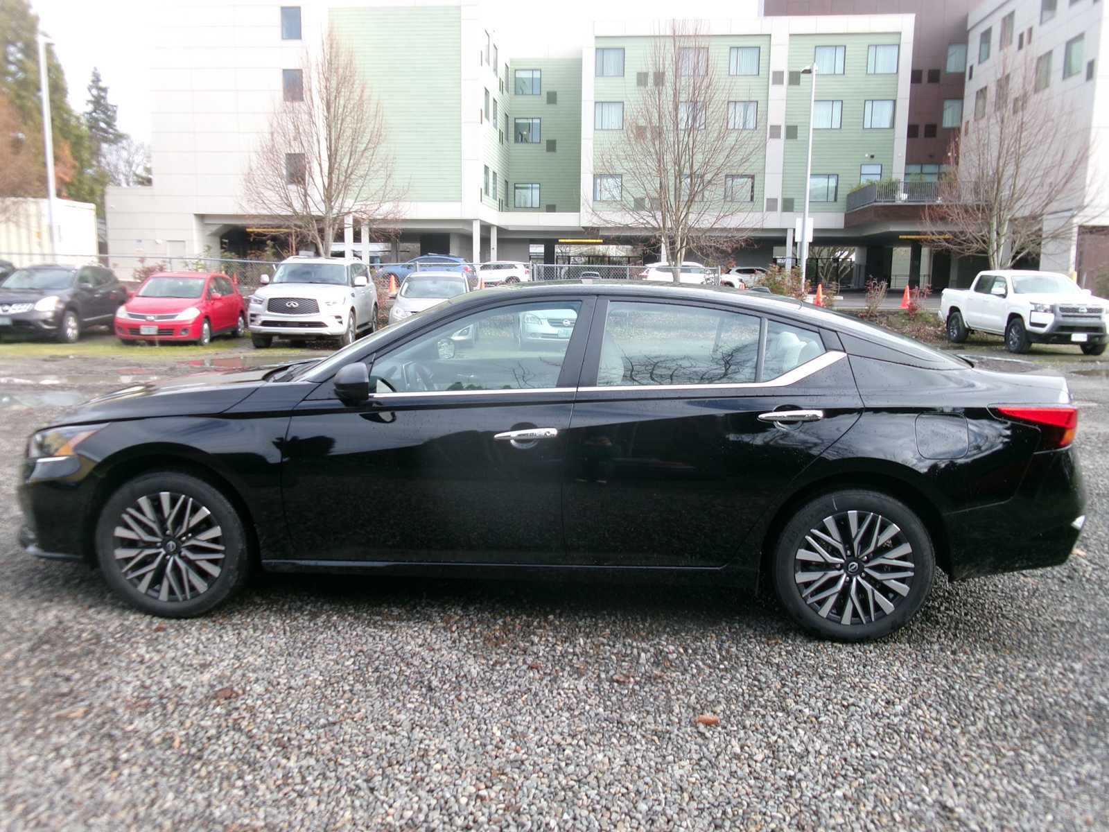 Thumbnail: 2025 Nissan Altima - 2