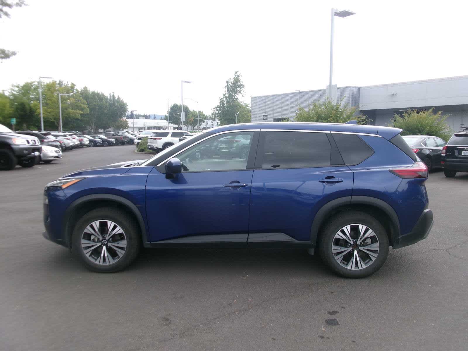 Used 2023 Nissan Rogue SV with VIN 5N1BT3BB1PC794298 for sale in Eugene, OR