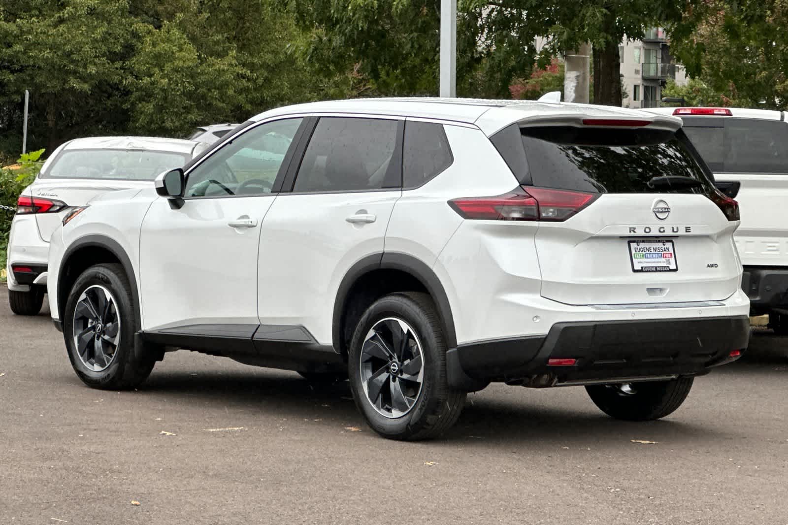 Thumbnail: 2026 Nissan Rogue - 6