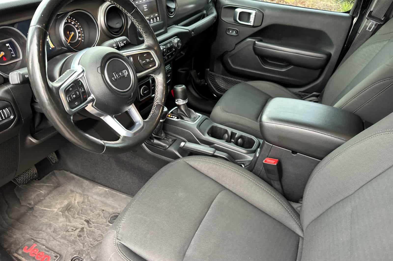 Thumbnail: 2020 Jeep Gladiator - 11