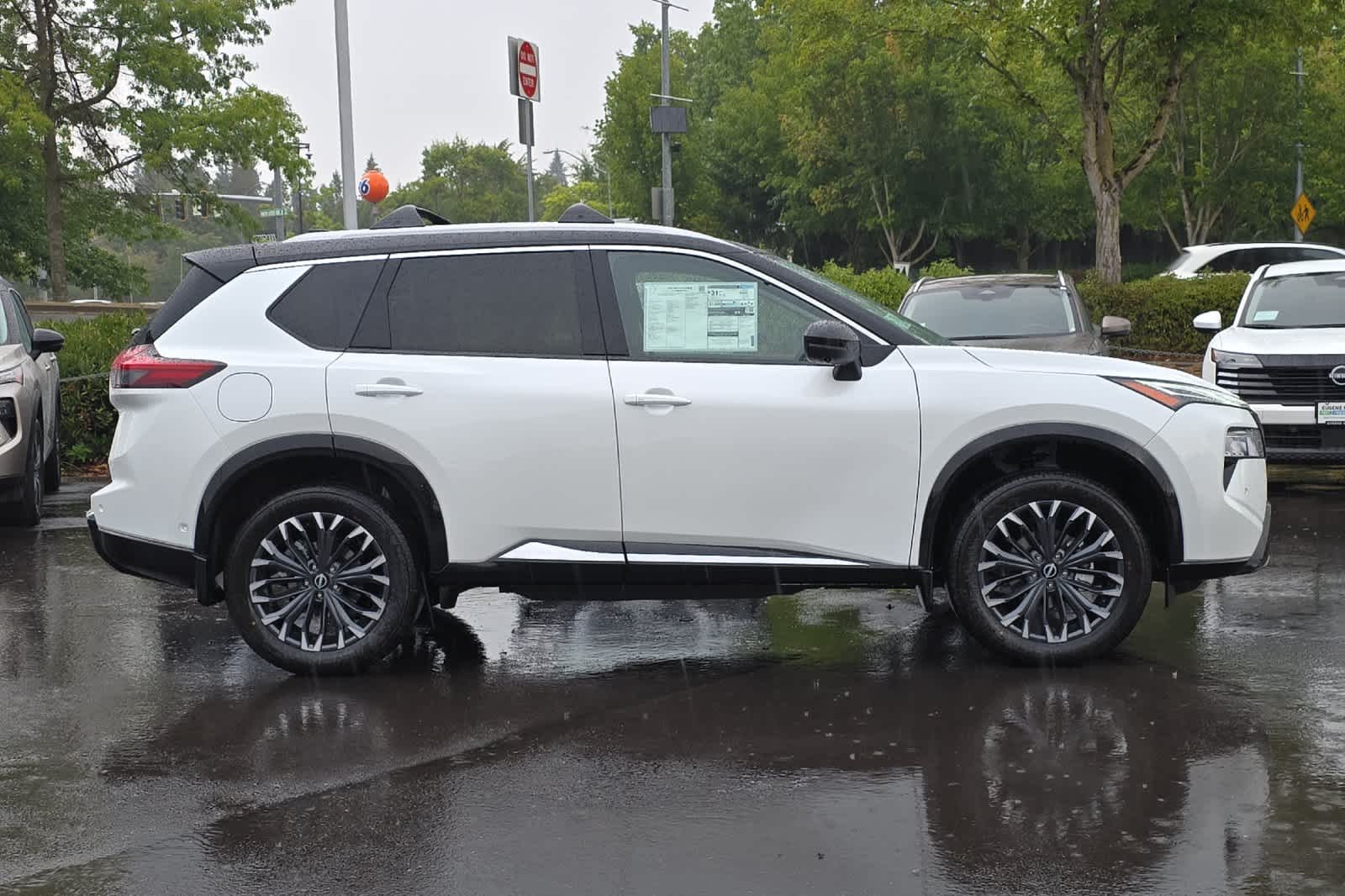 Thumbnail: 2026 Nissan Rogue - 8