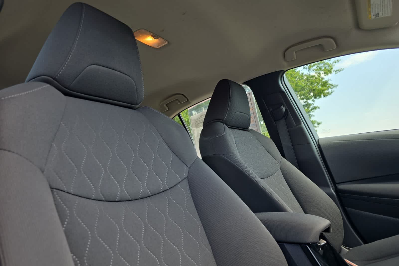 Thumbnail: 2022 Toyota Corolla - 16