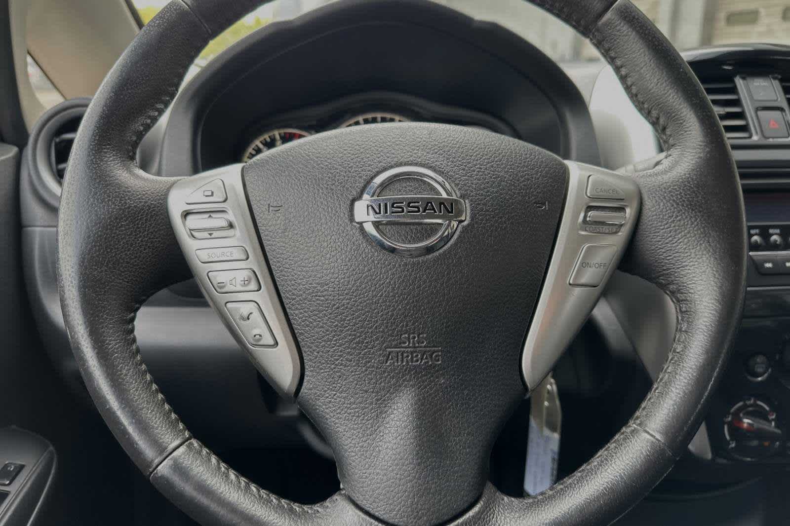 2015 Nissan Versa Note SV 21