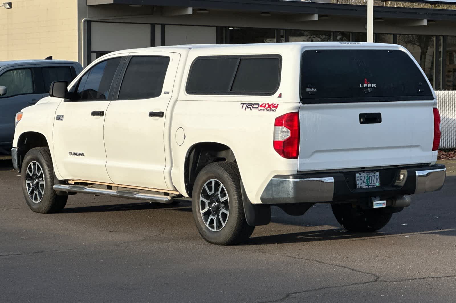 Thumbnail: 2016 Toyota Tundra - 6