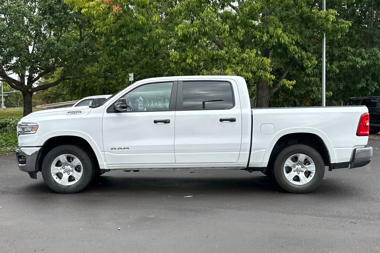 Thumbnail: 2025 RAM 1500 - 5