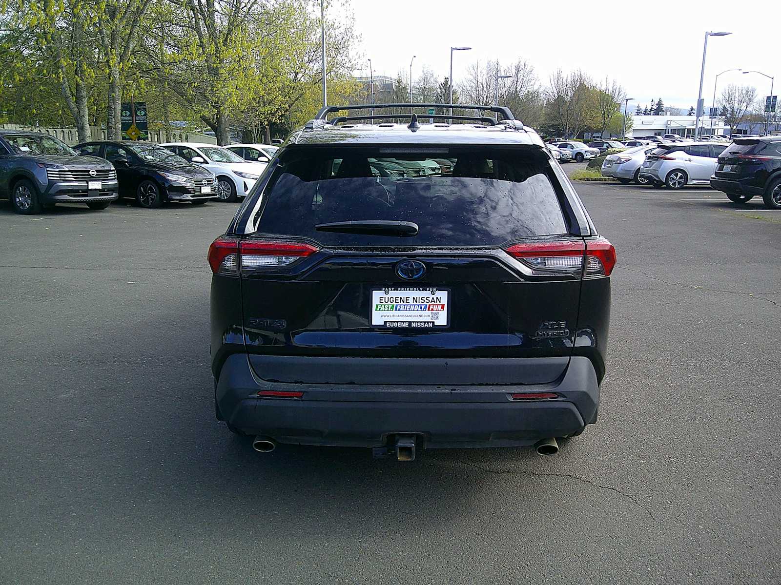 Thumbnail: 2022 Toyota RAV4 - 4