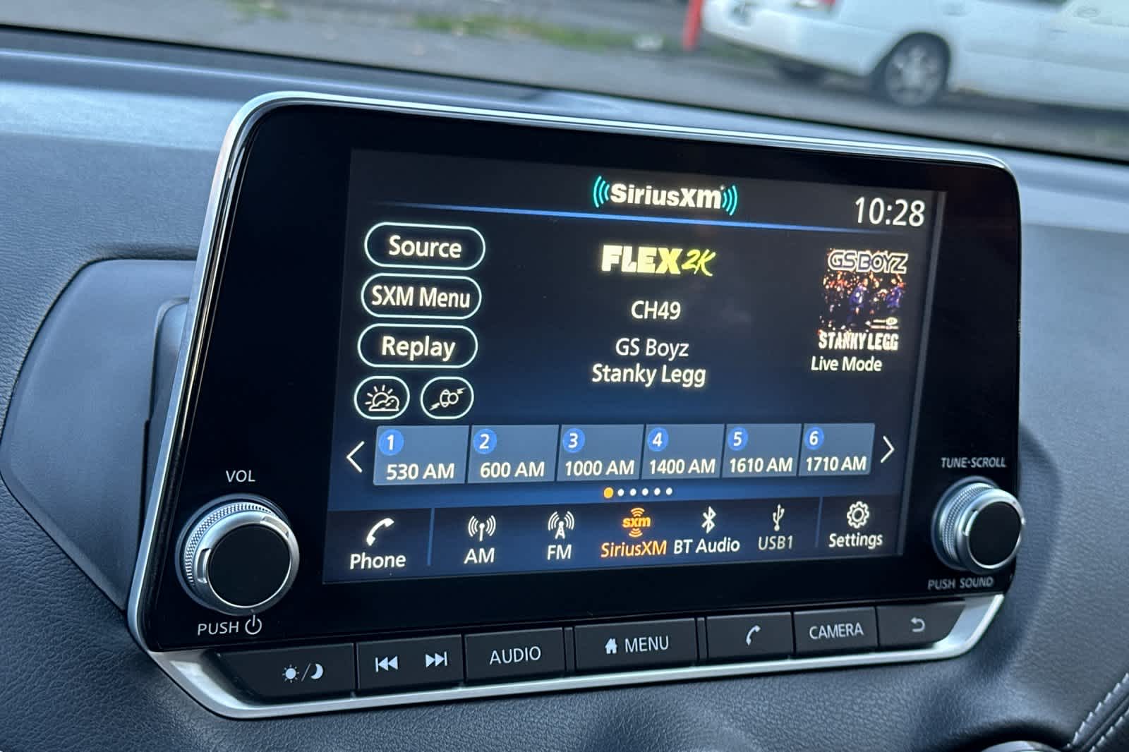 Thumbnail: 2025 Nissan Sentra - 17