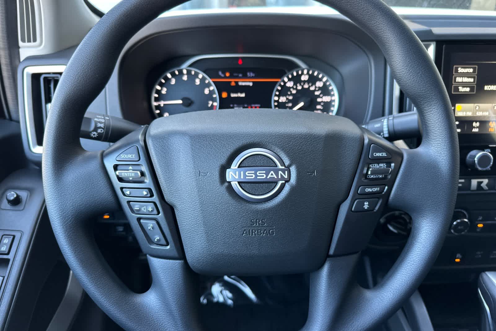 Thumbnail: 2025 Nissan Frontier - 22