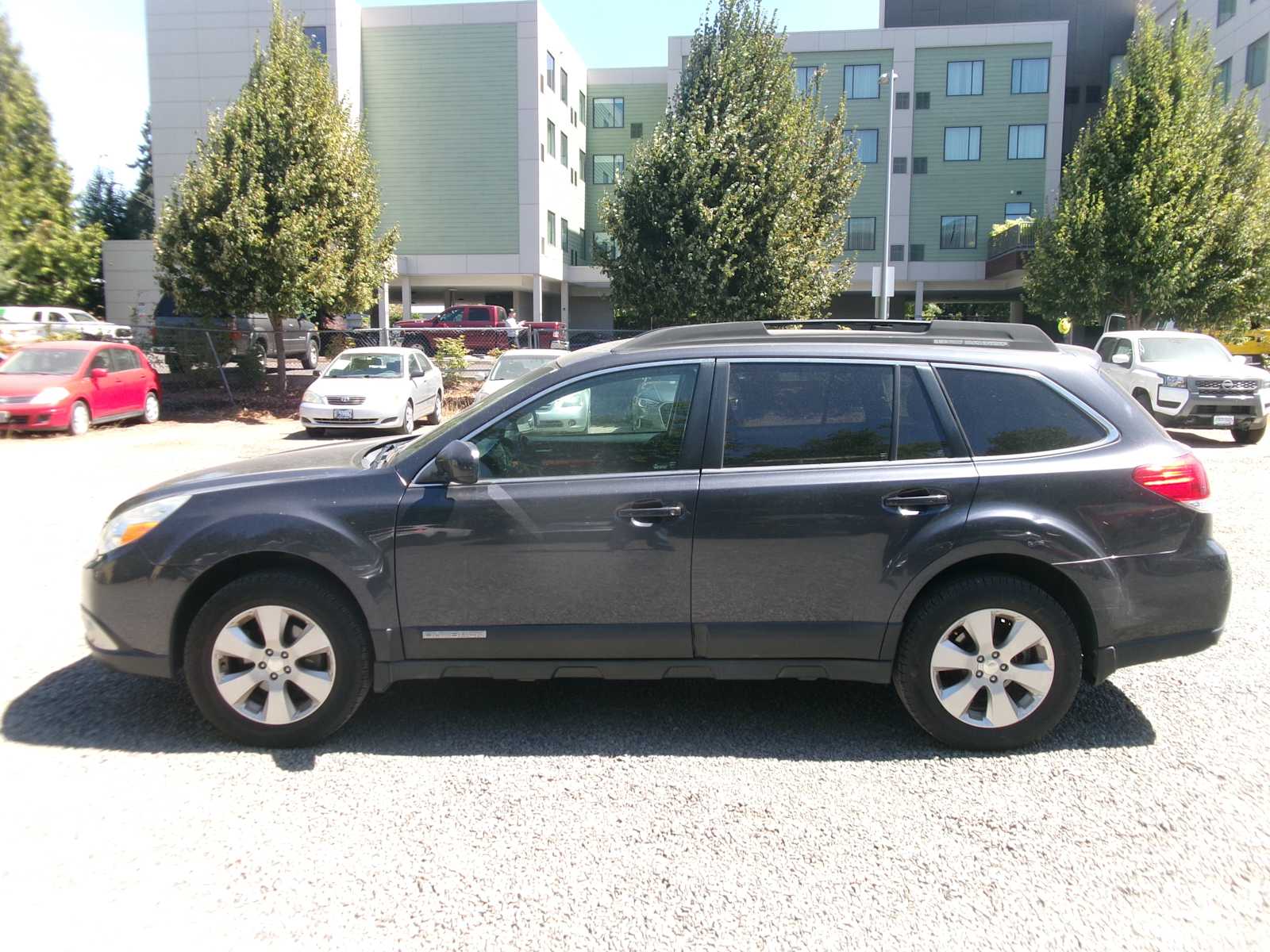 Thumbnail: 2011 Subaru Outback - 2