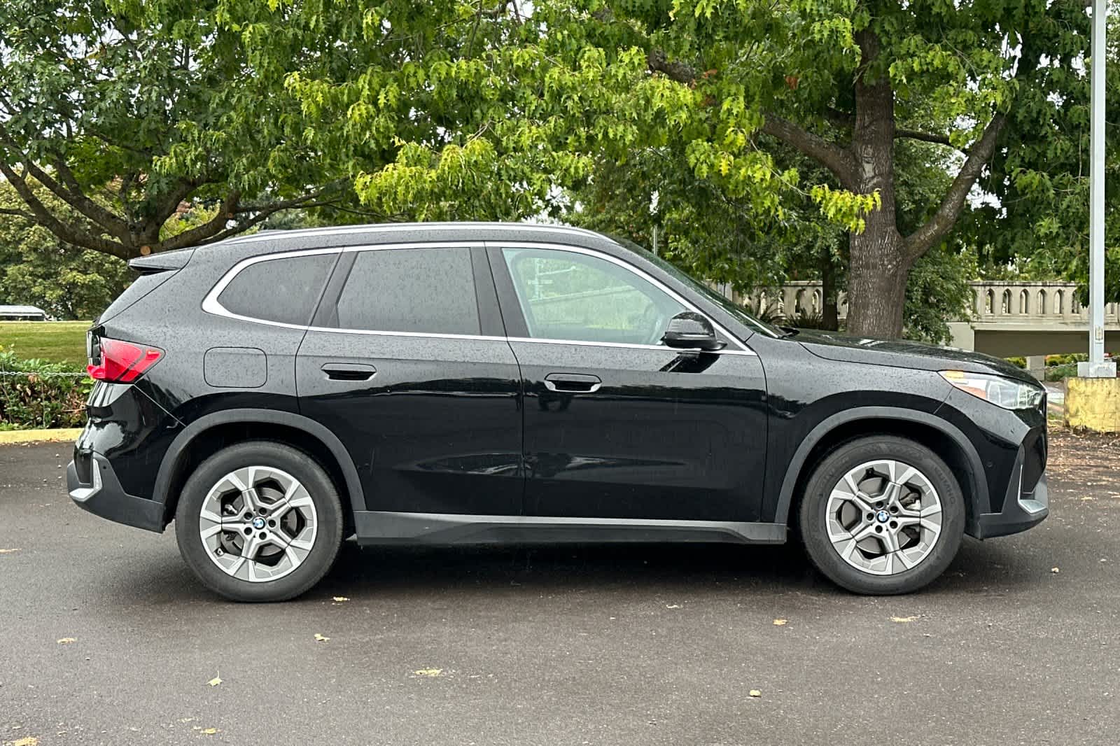 Thumbnail: 2023 BMW X1 - 8