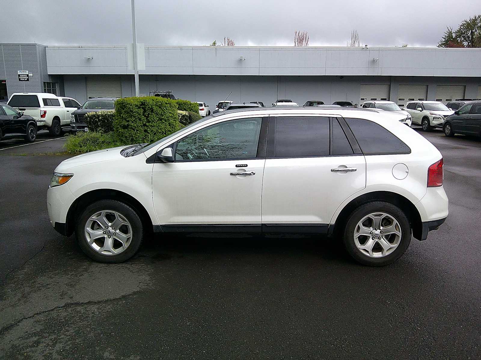 Used 2011 Ford Edge SEL with VIN 2FMDK4JC9BBB61519 for sale in Eugene, OR