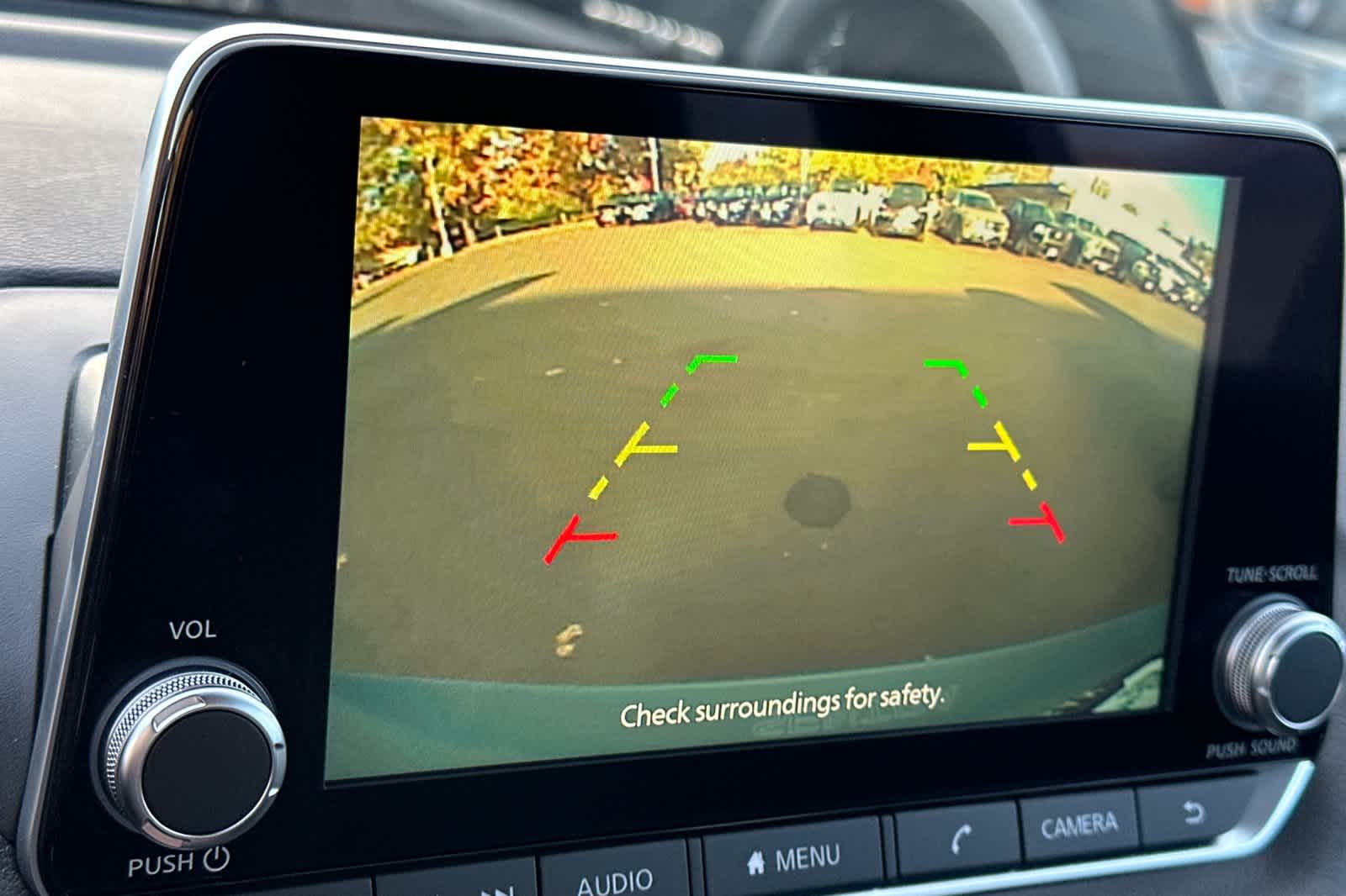 Thumbnail: 2025 Nissan Sentra - 18