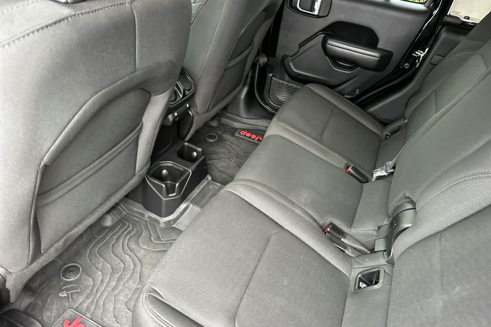 Thumbnail: 2020 Jeep Gladiator - 4