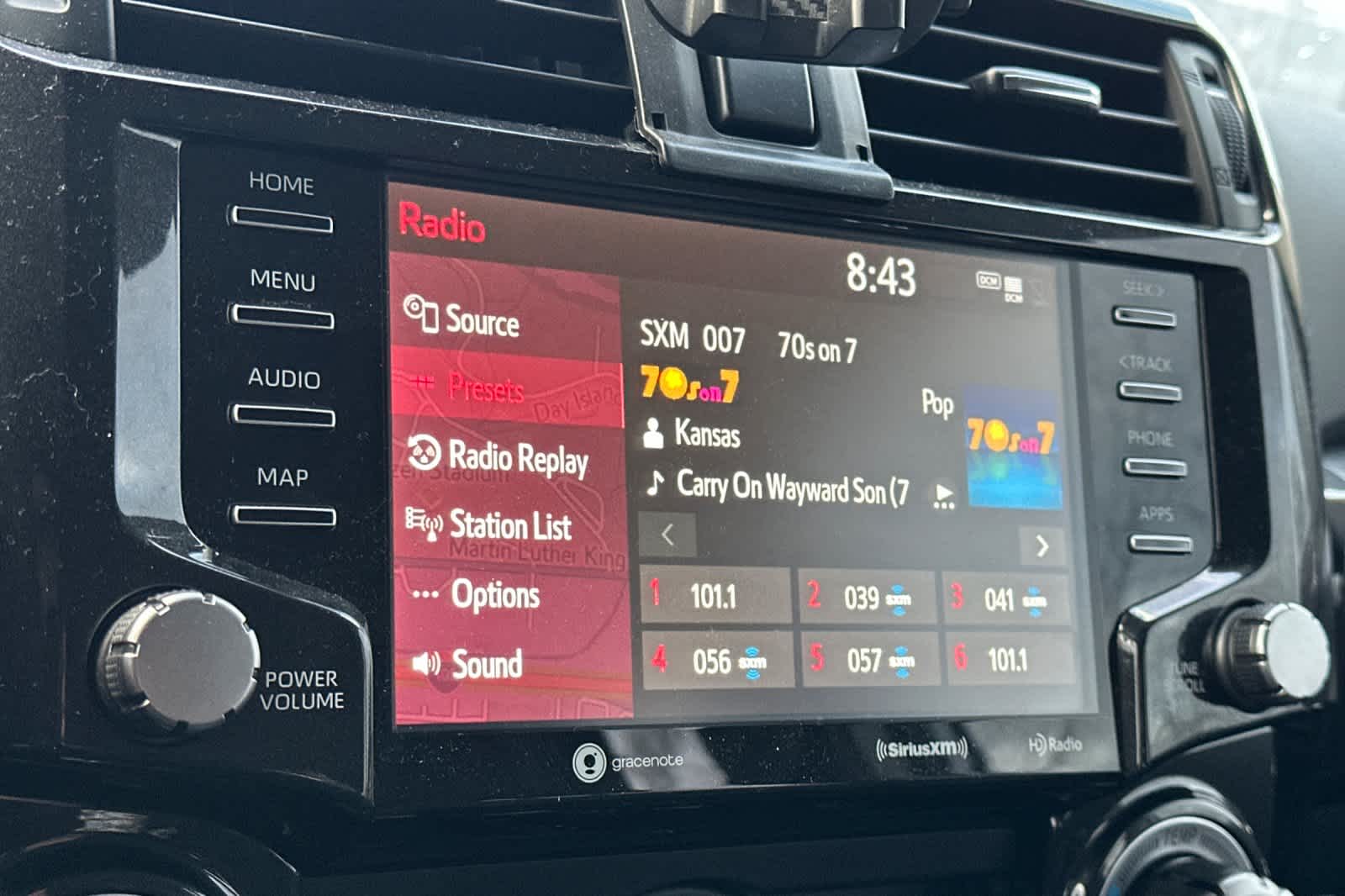 Thumbnail: 2022 Toyota 4Runner - 18