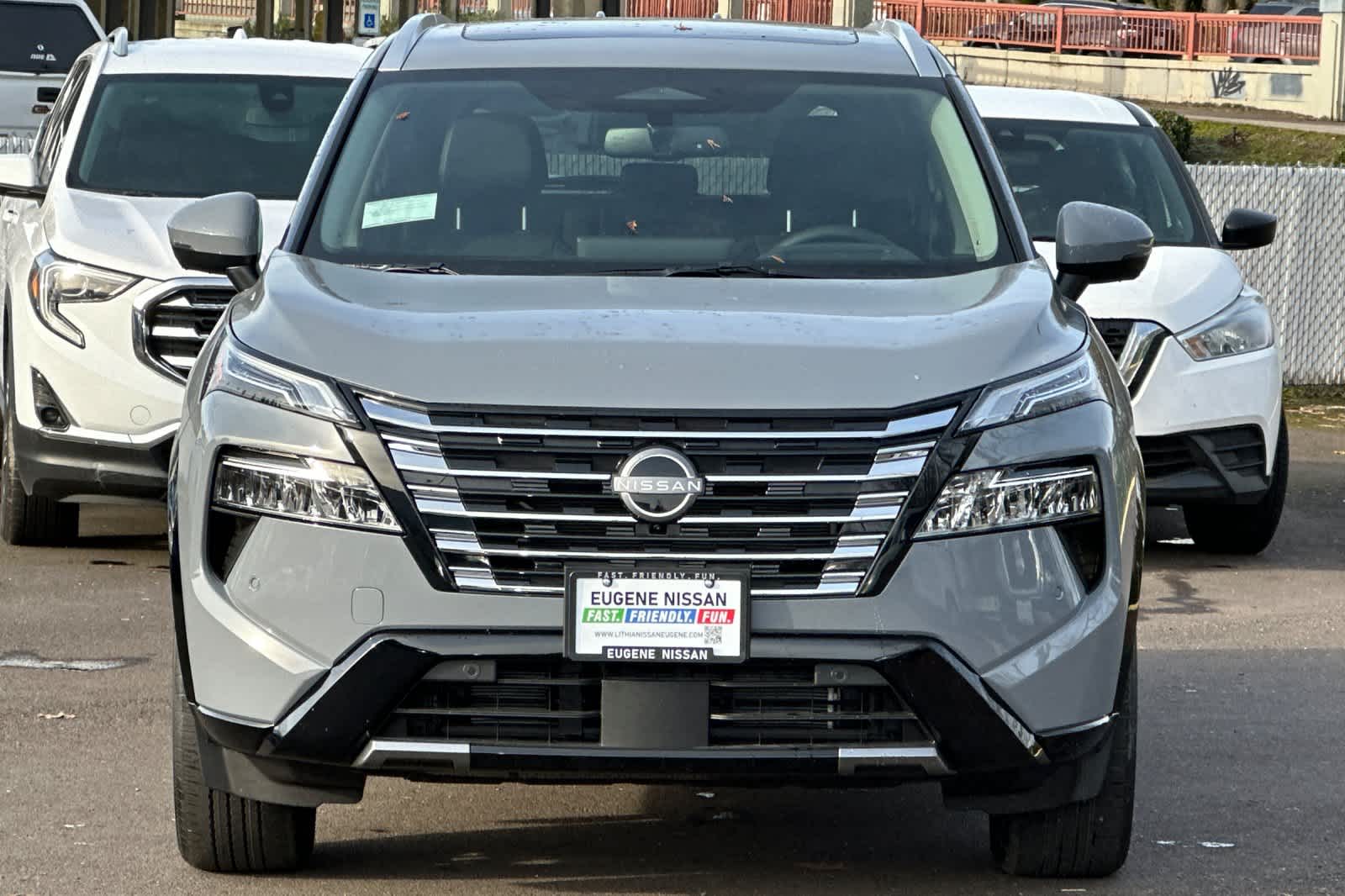 Thumbnail: 2025 Nissan Rogue - 10