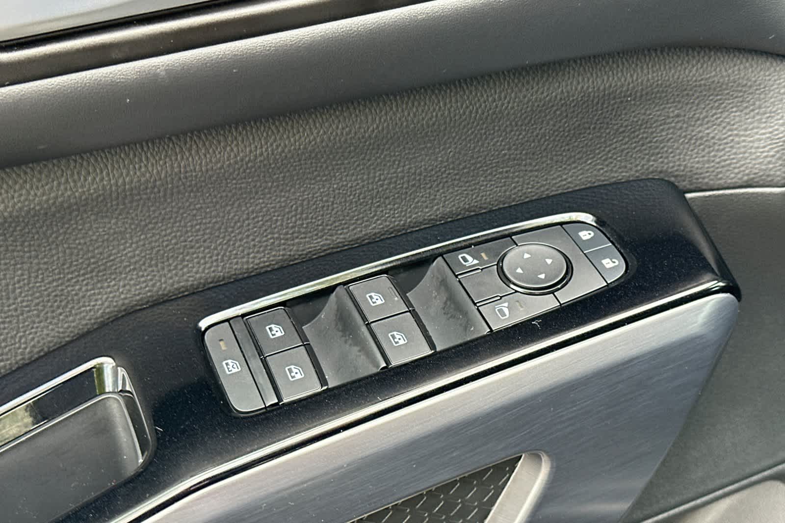 Thumbnail: 2026 Nissan Pathfinder - 13