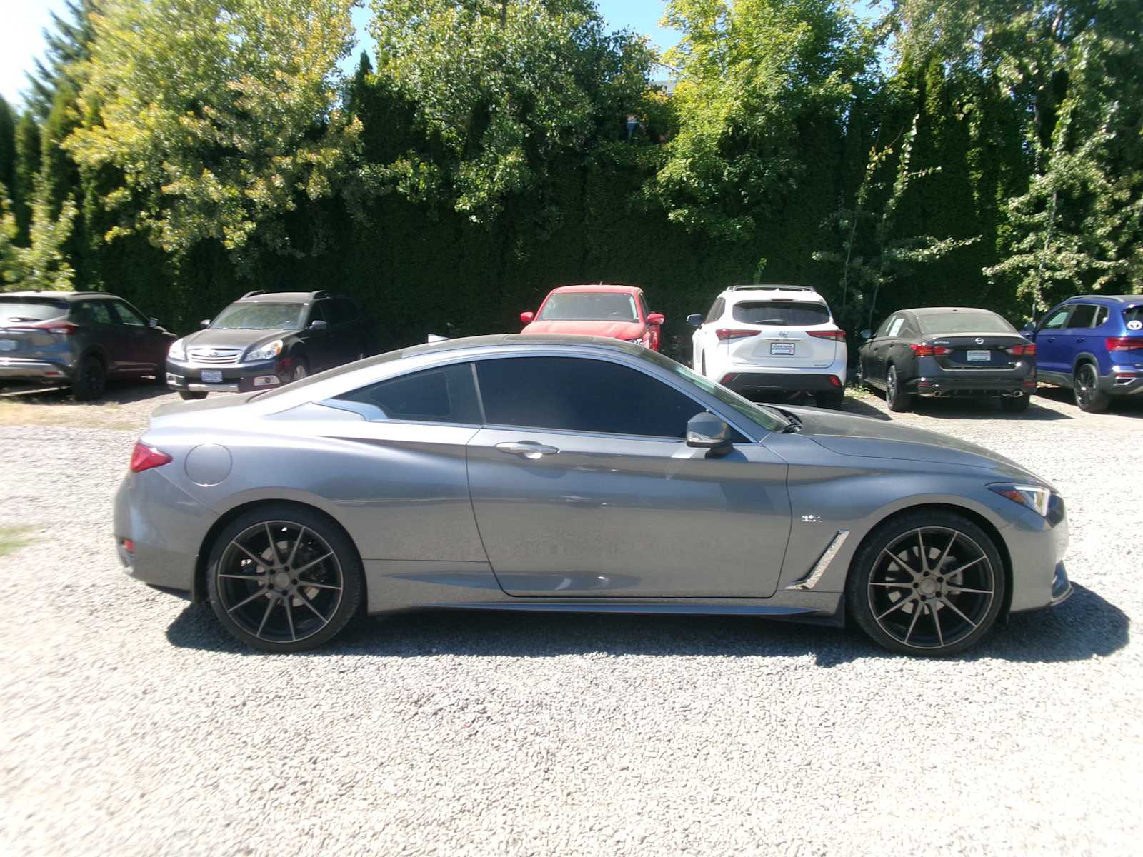 Thumbnail: 2017 INFINITI Q60 - 6