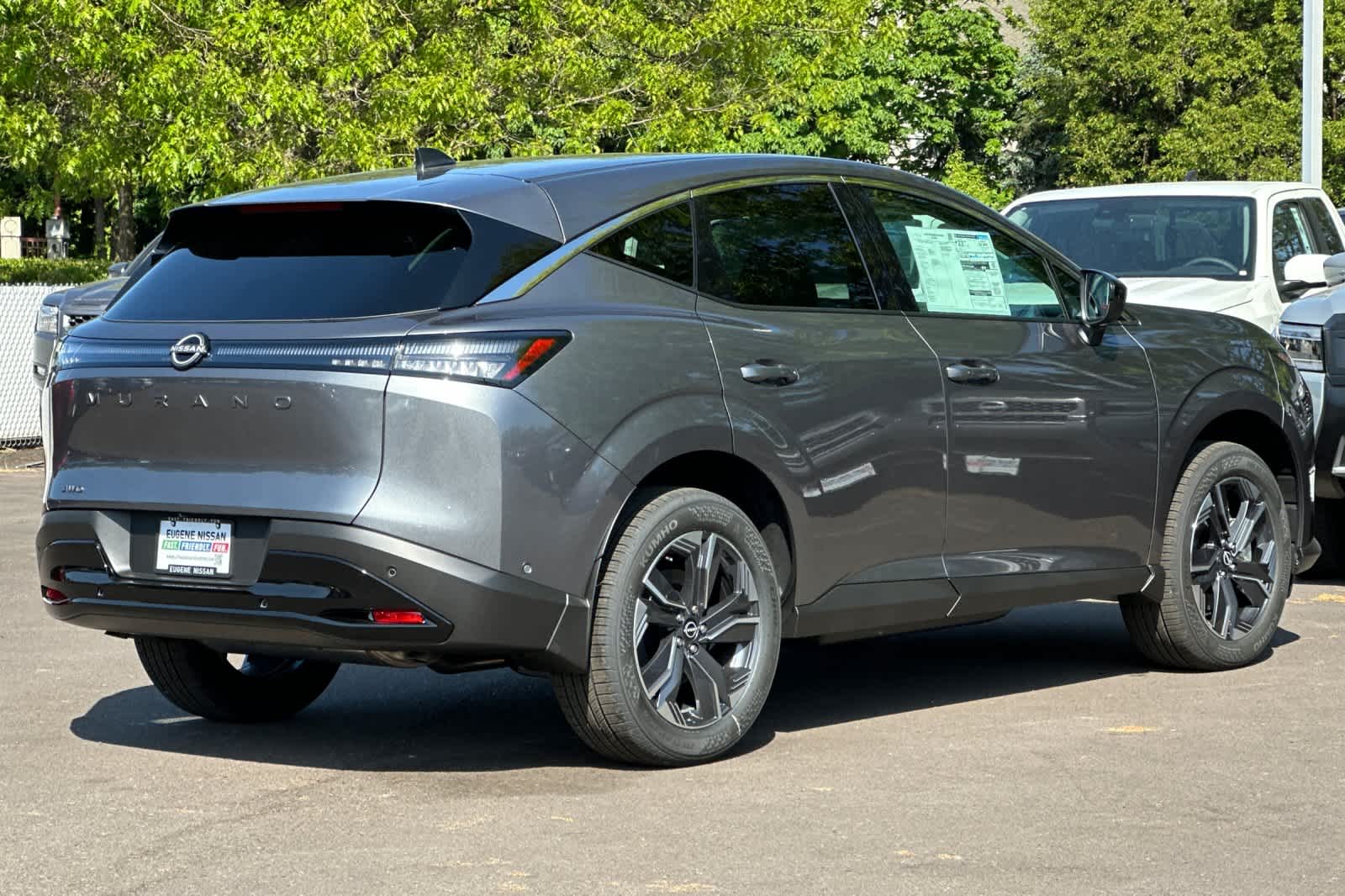 2025 Nissan Murano SV photo 2