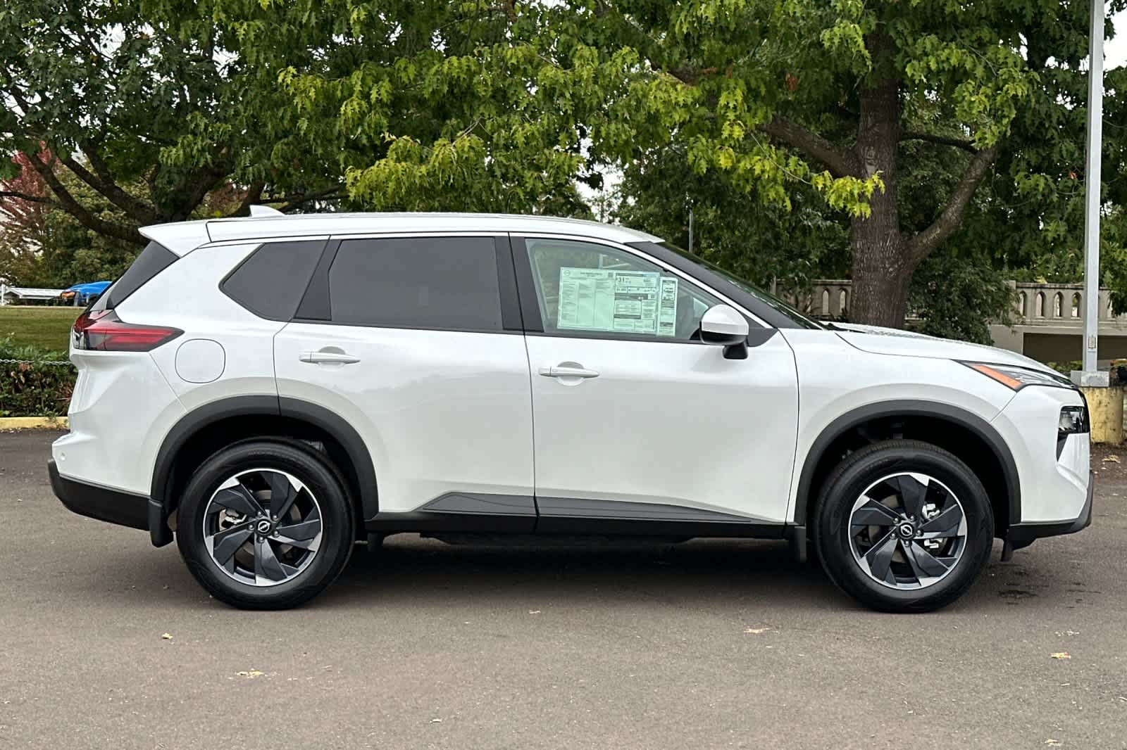 Thumbnail: 2026 Nissan Rogue - 8