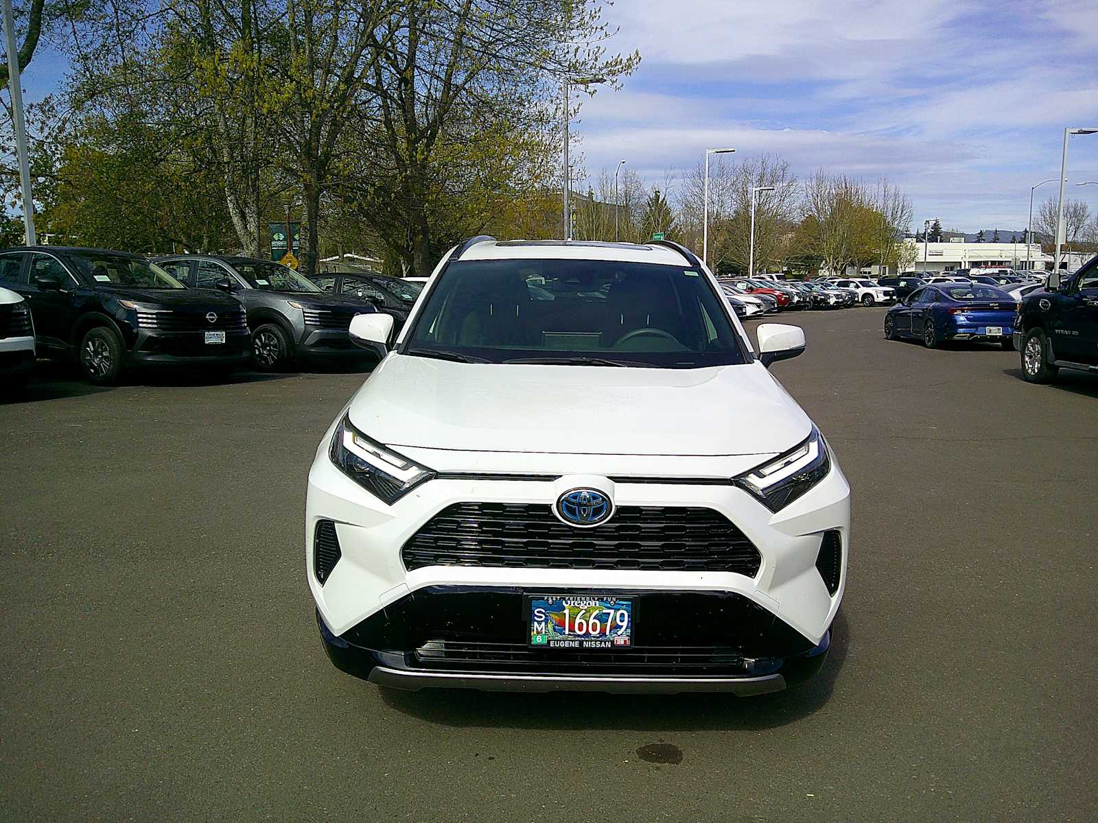 Thumbnail: 2024 Toyota RAV4 - 8