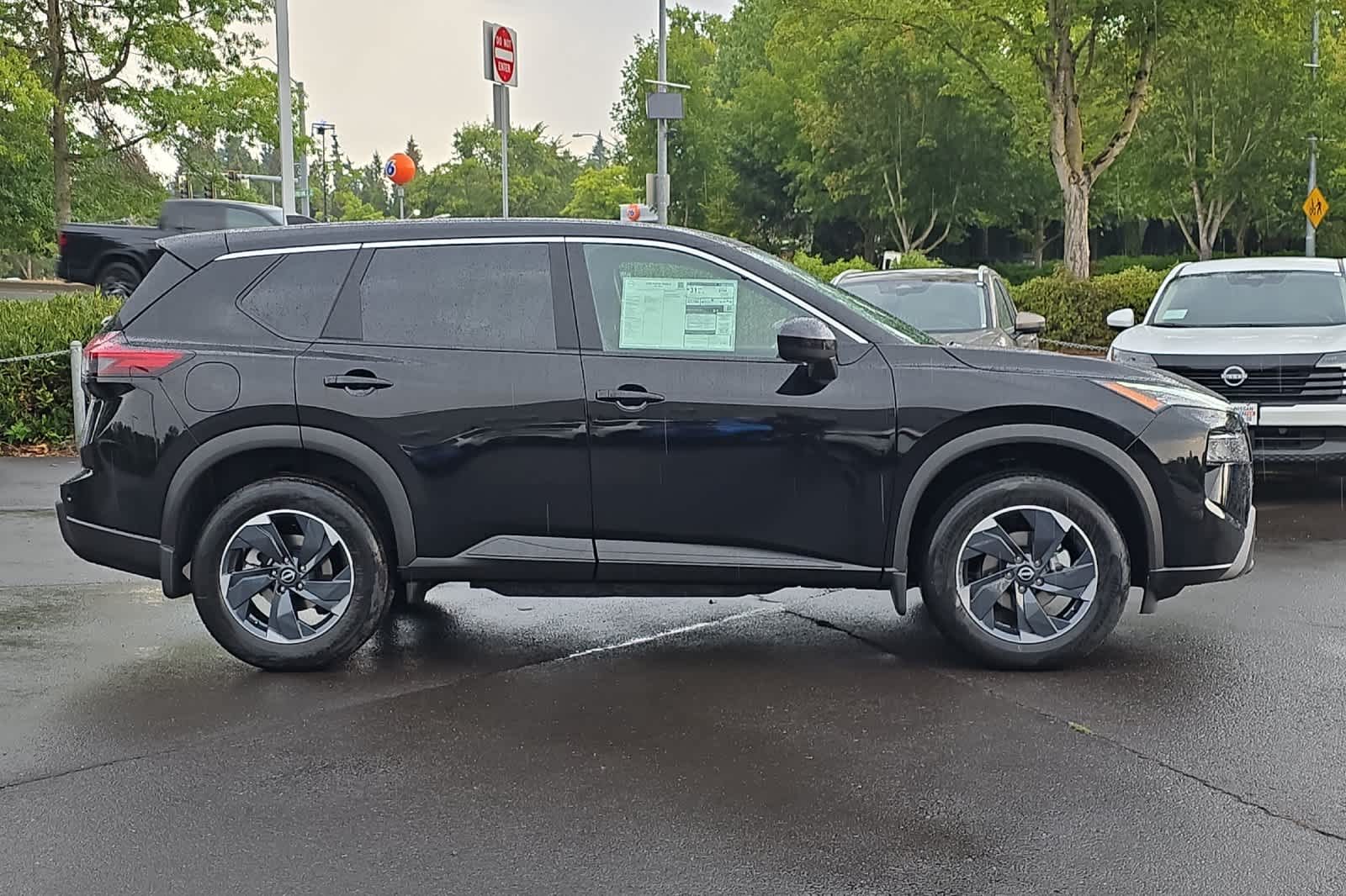 Thumbnail: 2026 Nissan Rogue - 8