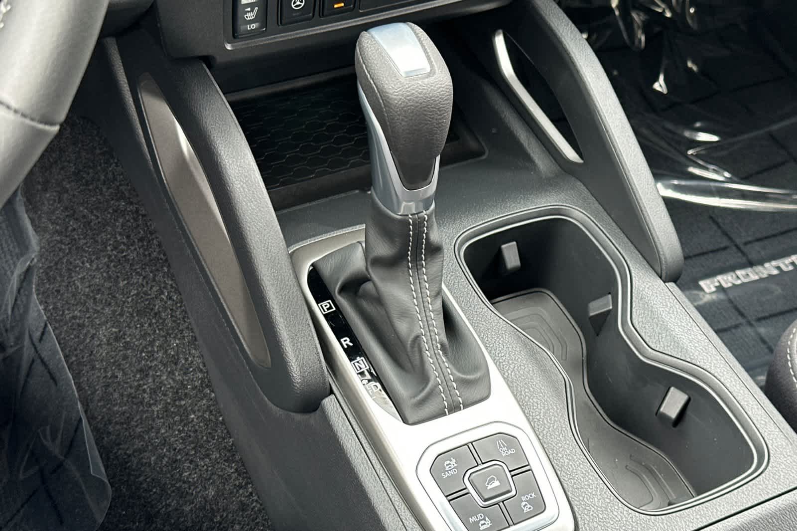 Thumbnail: 2026 Nissan Frontier - 20