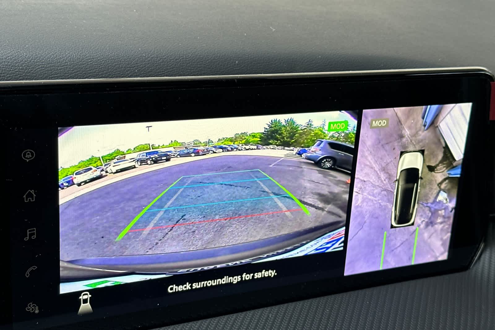 Thumbnail: 2025 Nissan Kicks - 19