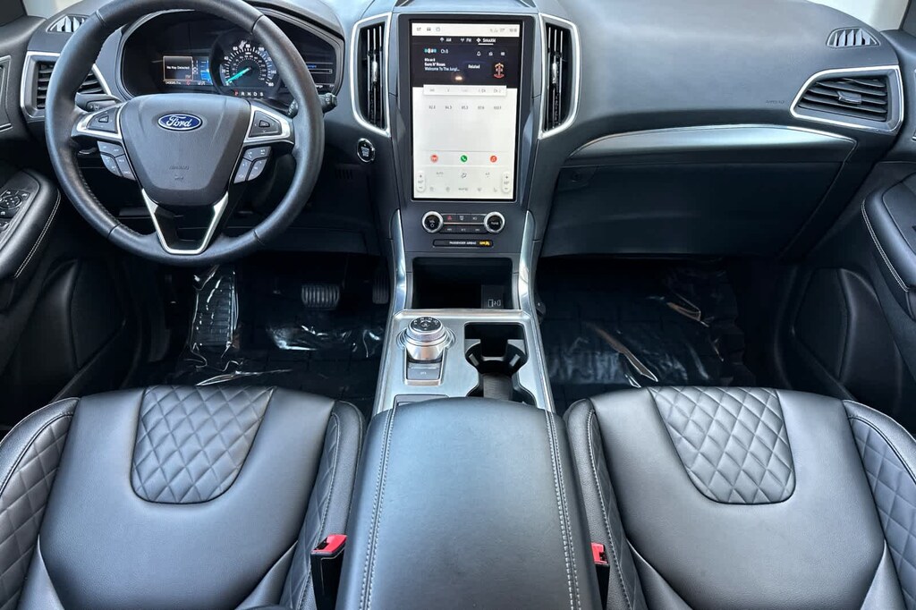 Used 2023 Ford Edge Titanium SUV