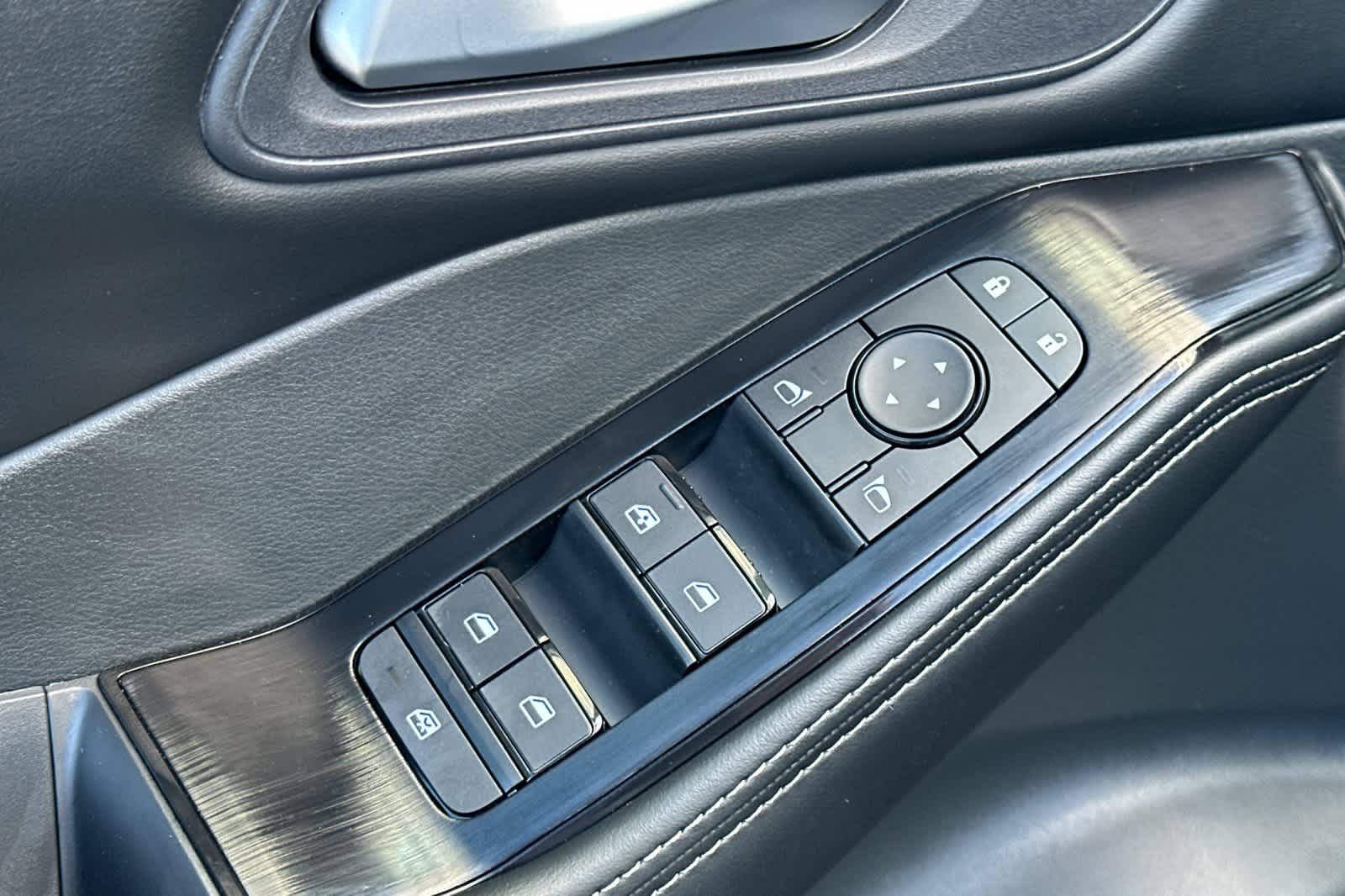 Thumbnail: 2026 Nissan Rogue - 13