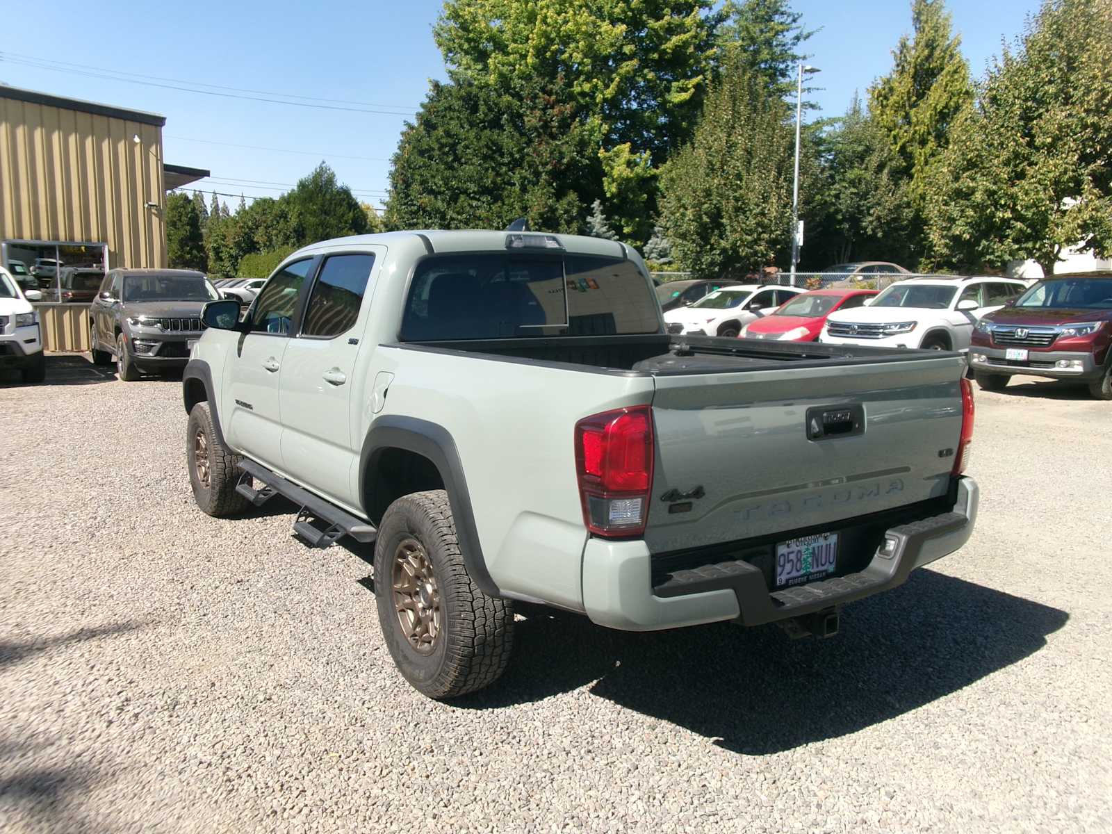 Thumbnail: 2022 Toyota Tacoma - 3
