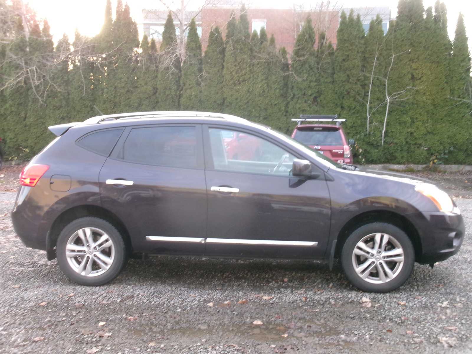 Thumbnail: 2012 Nissan Rogue - 7