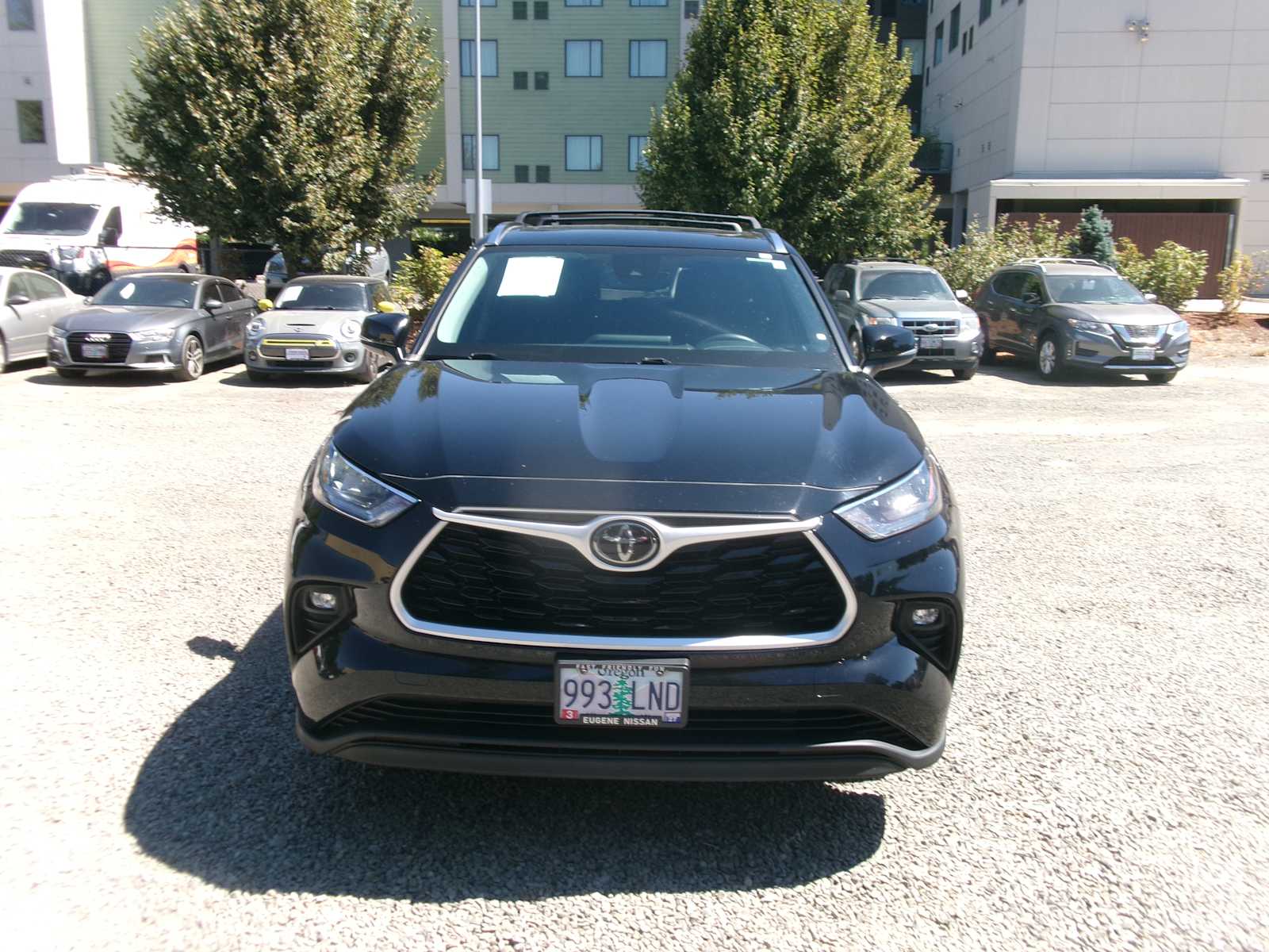 Thumbnail: 2020 Toyota Highlander - 8
