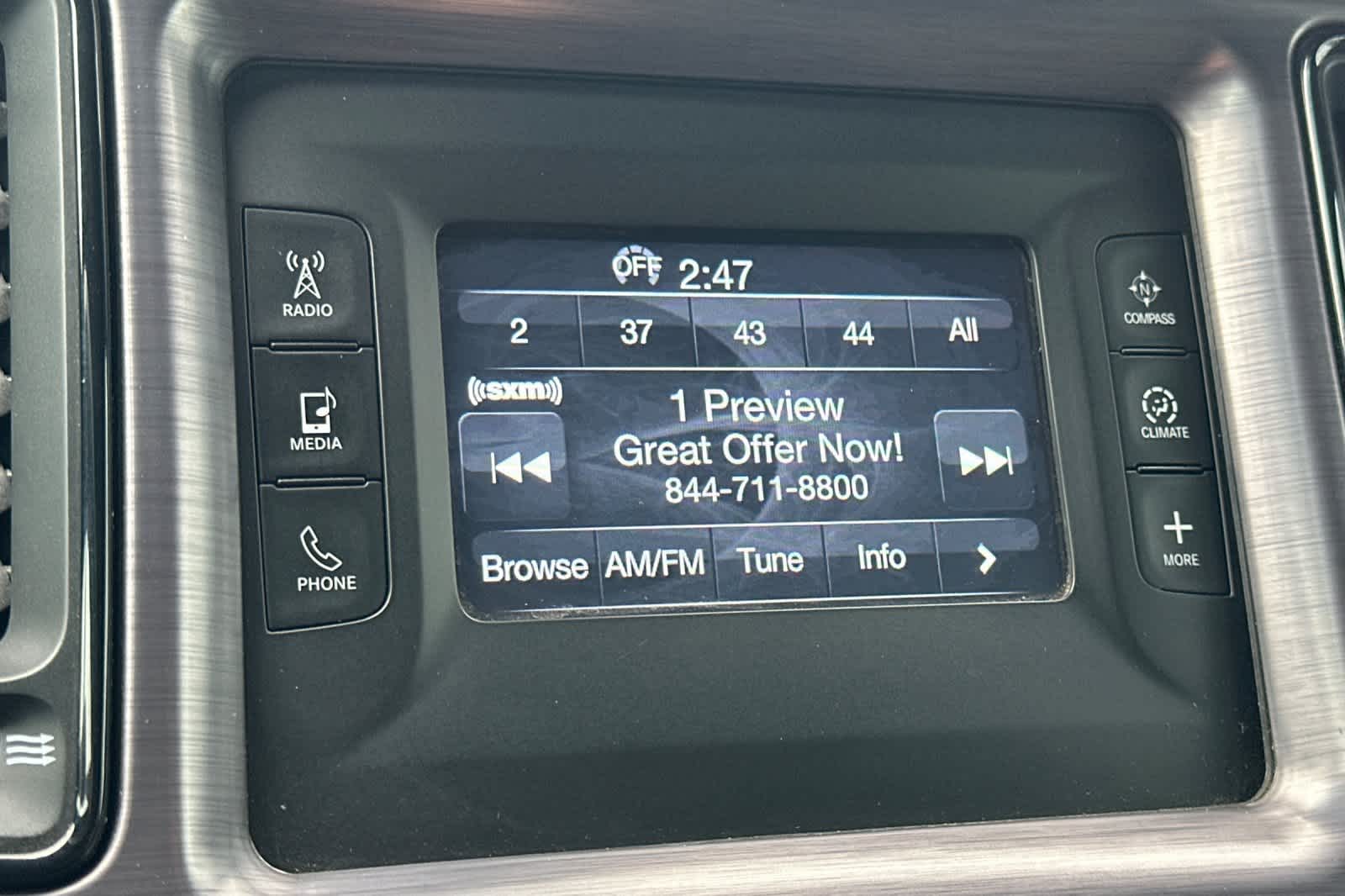 Thumbnail: 2015 Dodge Challenger - 17